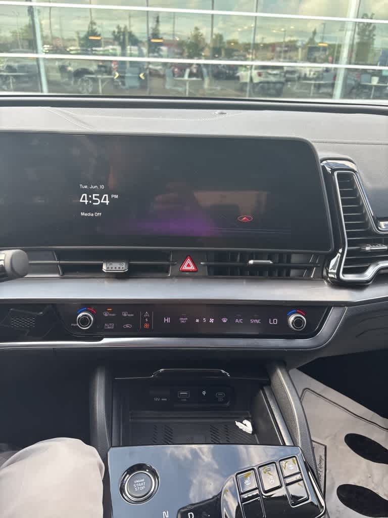 2023 Kia Sportage EX 11