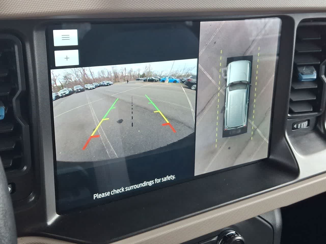 Thumbnail: 2022 Ford Bronco - 21