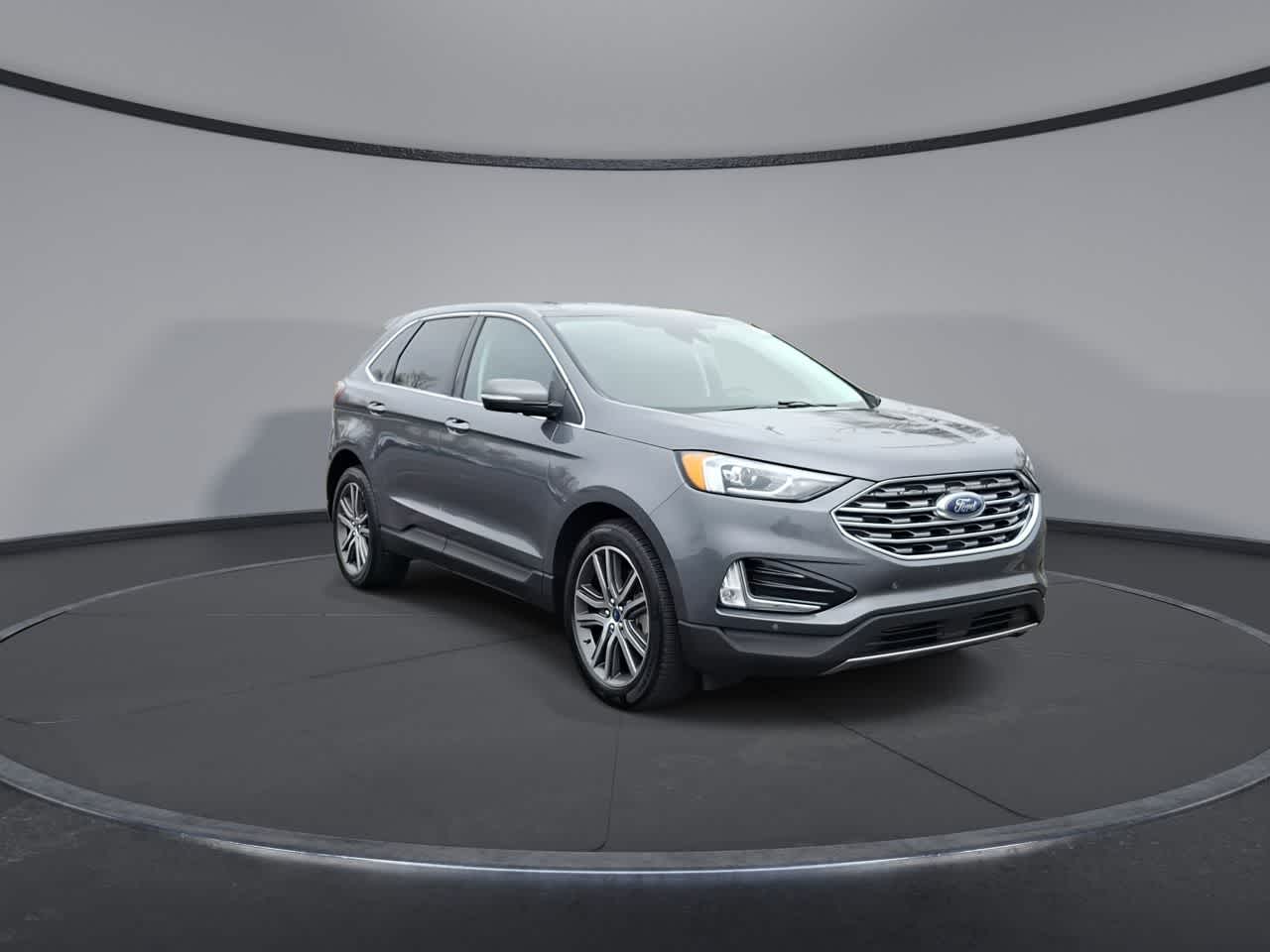 Thumbnail: 2021 Ford Edge - 2