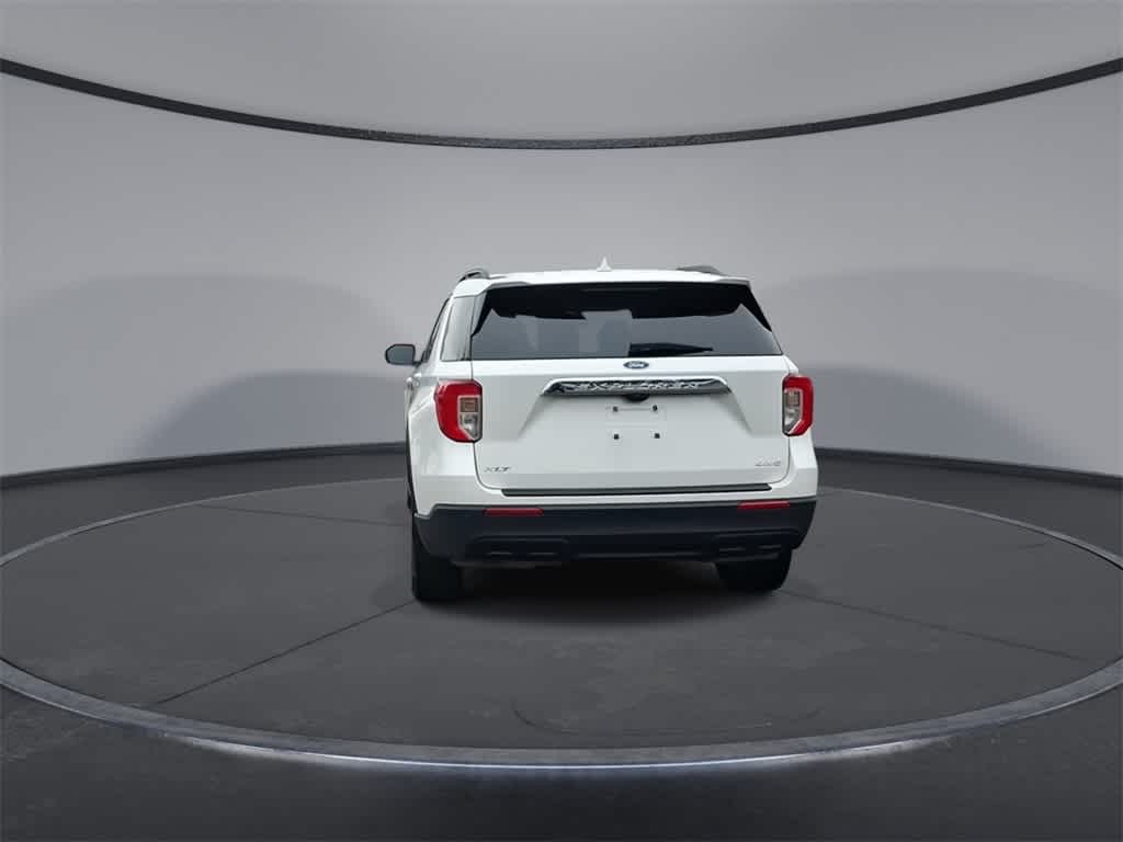 Thumbnail: 2022 Ford Explorer - 7