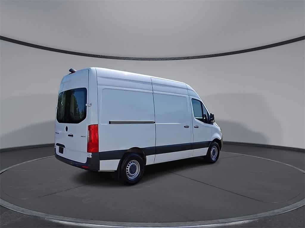 Thumbnail: 2021 Mercedes-Benz Sprinter - 7