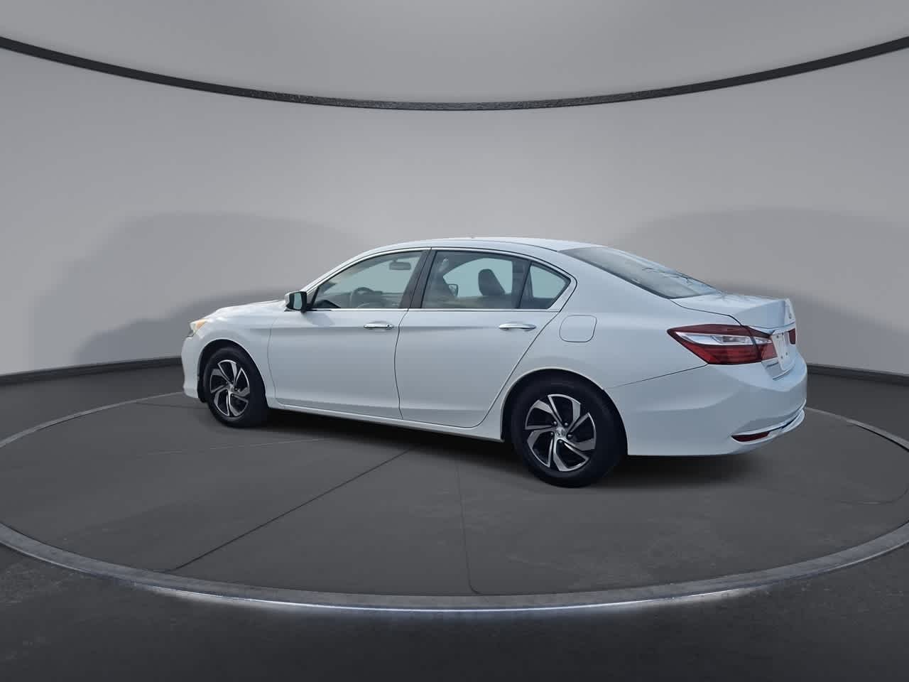 Thumbnail: 2017 Honda Accord - 6