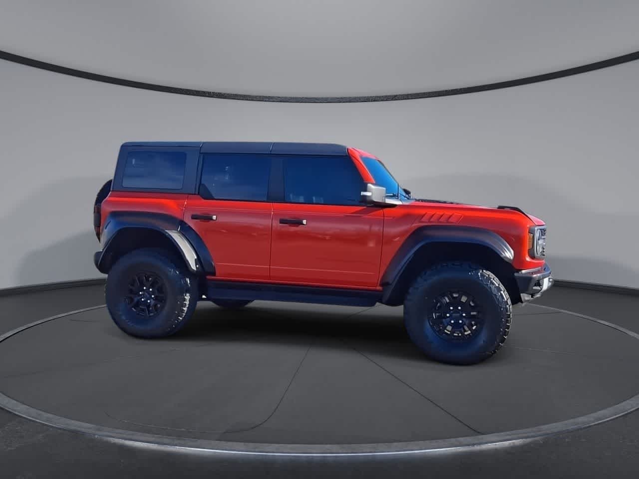 Thumbnail: 2022 Ford Bronco - 9