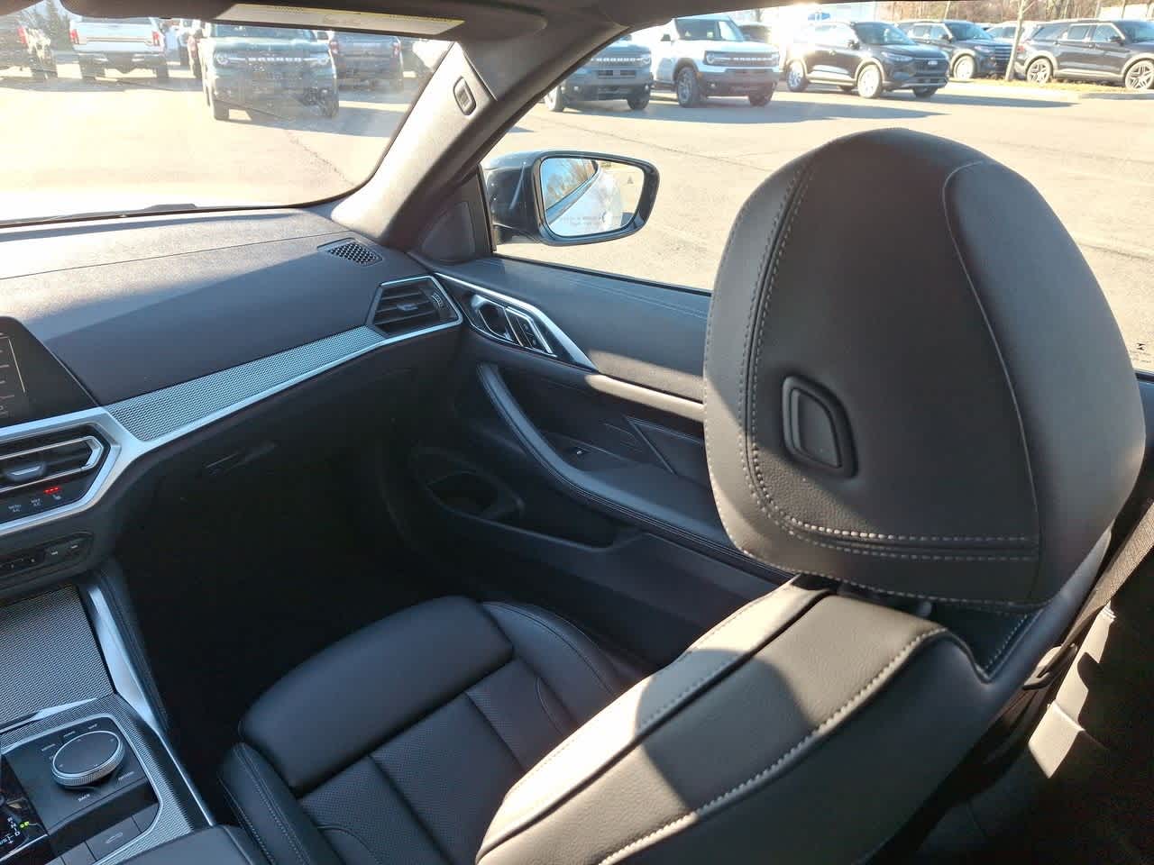 Thumbnail: 2022 BMW 4 Series - 11