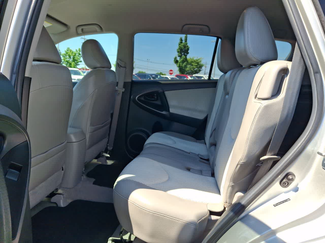 Thumbnail: 2012 Toyota RAV4 - 26