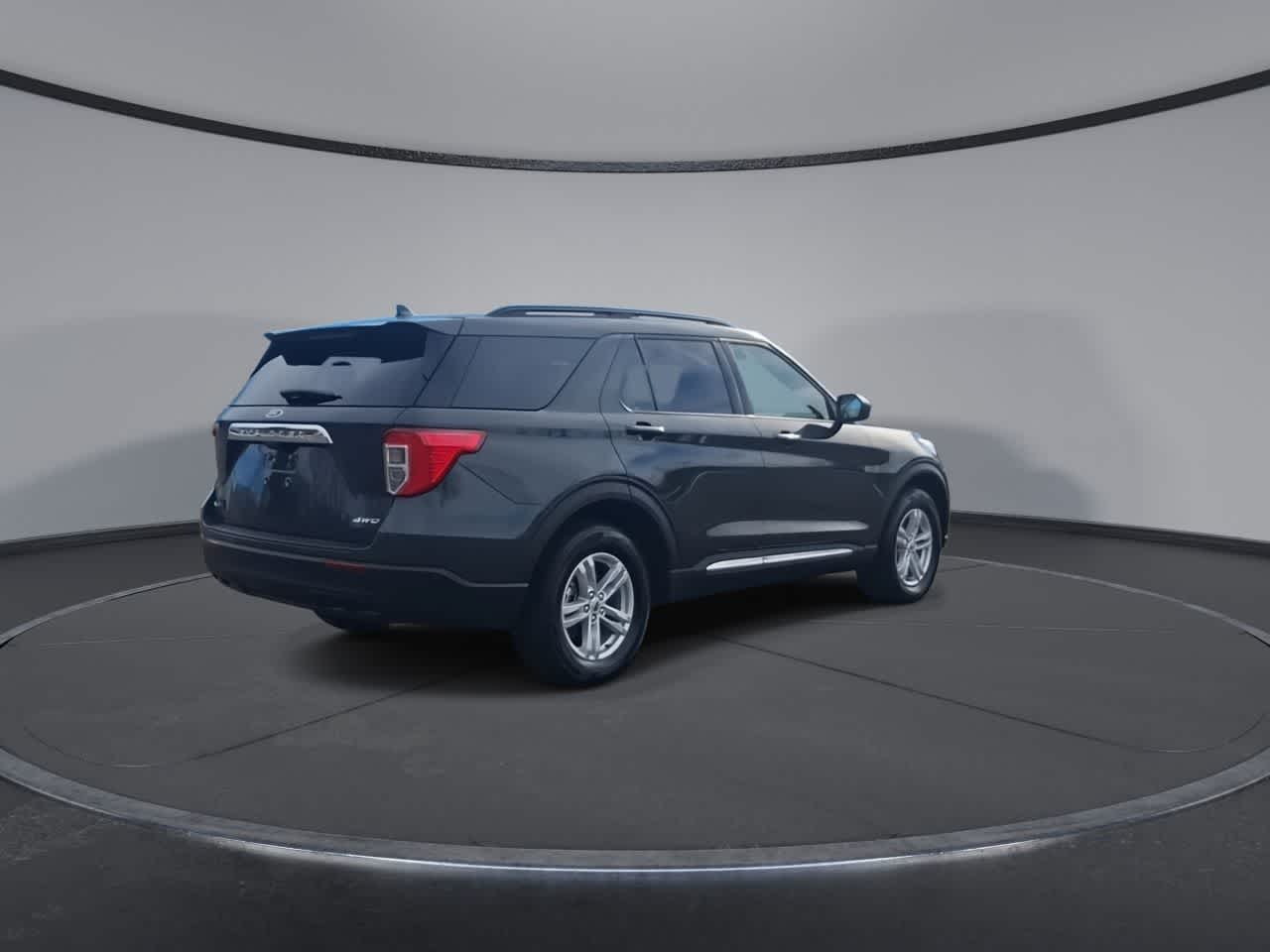 Thumbnail: 2024 Ford Explorer - 8