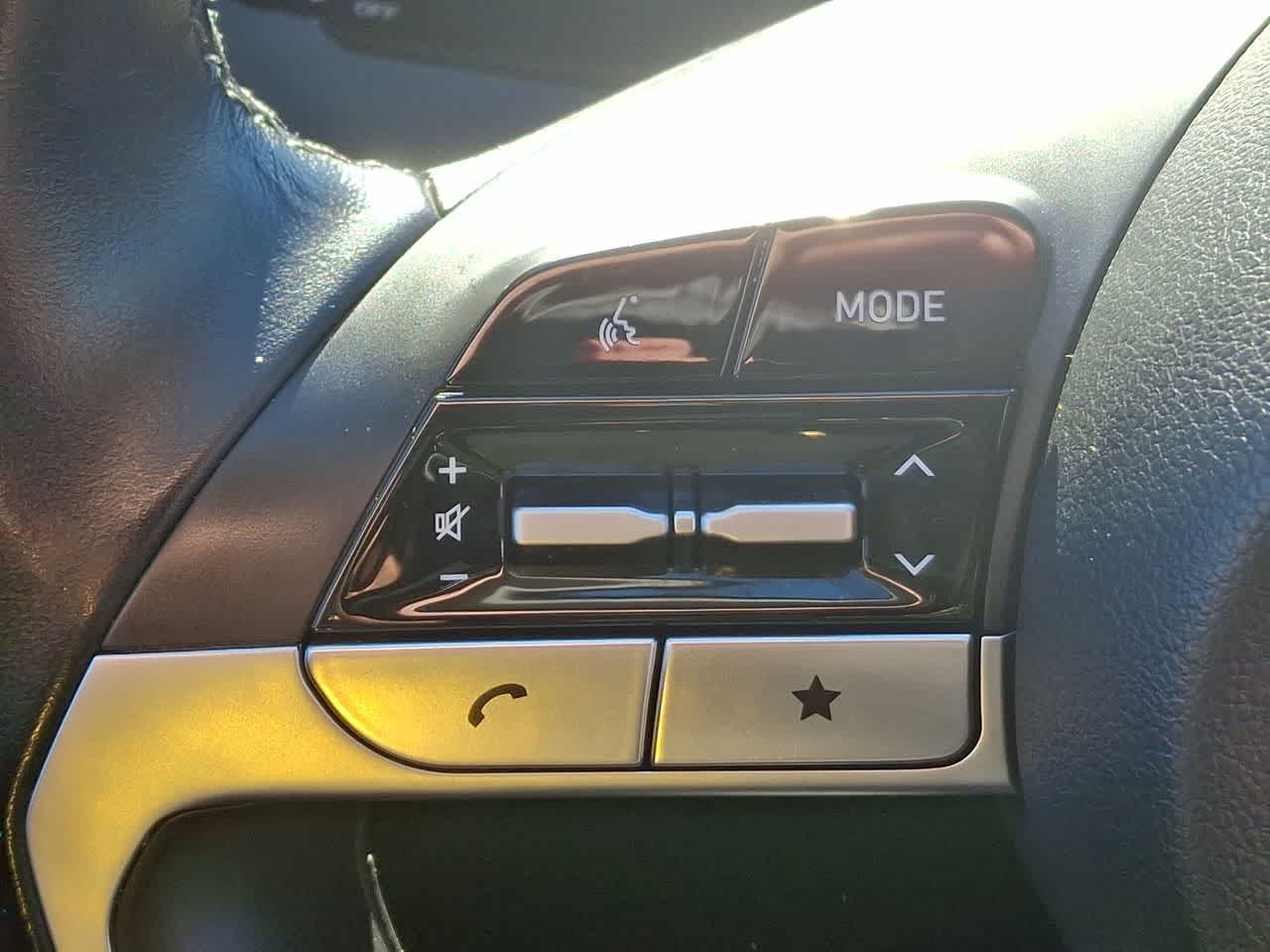 Thumbnail: 2022 Hyundai Tucson - 23