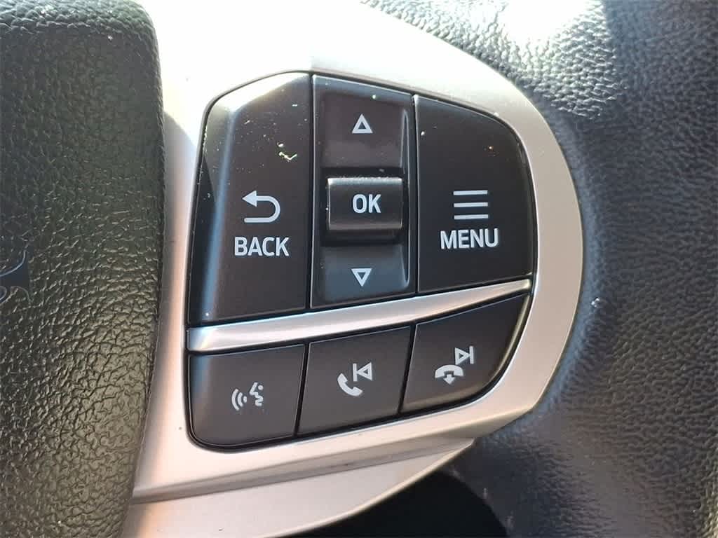 Thumbnail: 2022 Ford Explorer - 24