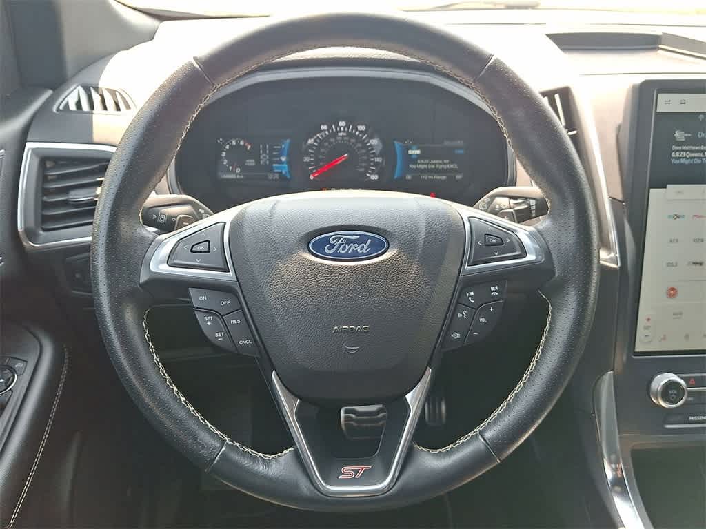 Thumbnail: 2023 Ford Edge - 22