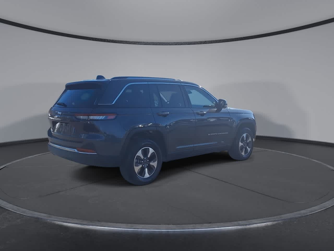 Thumbnail: 2024 Jeep Grand Cherokee - 8