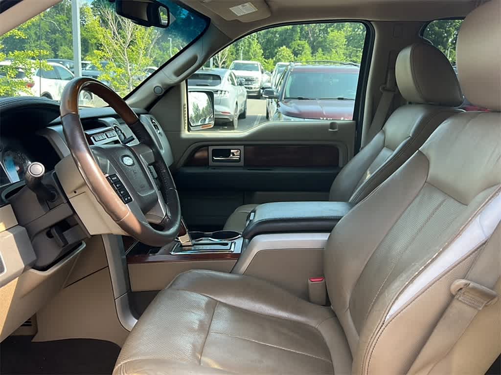 2009 Ford Econoline E-150 15