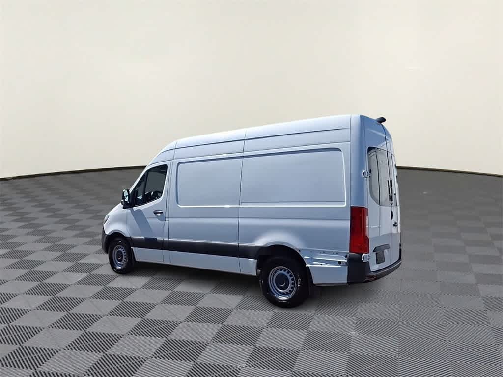 Thumbnail: 2021 Mercedes-Benz Sprinter - 5