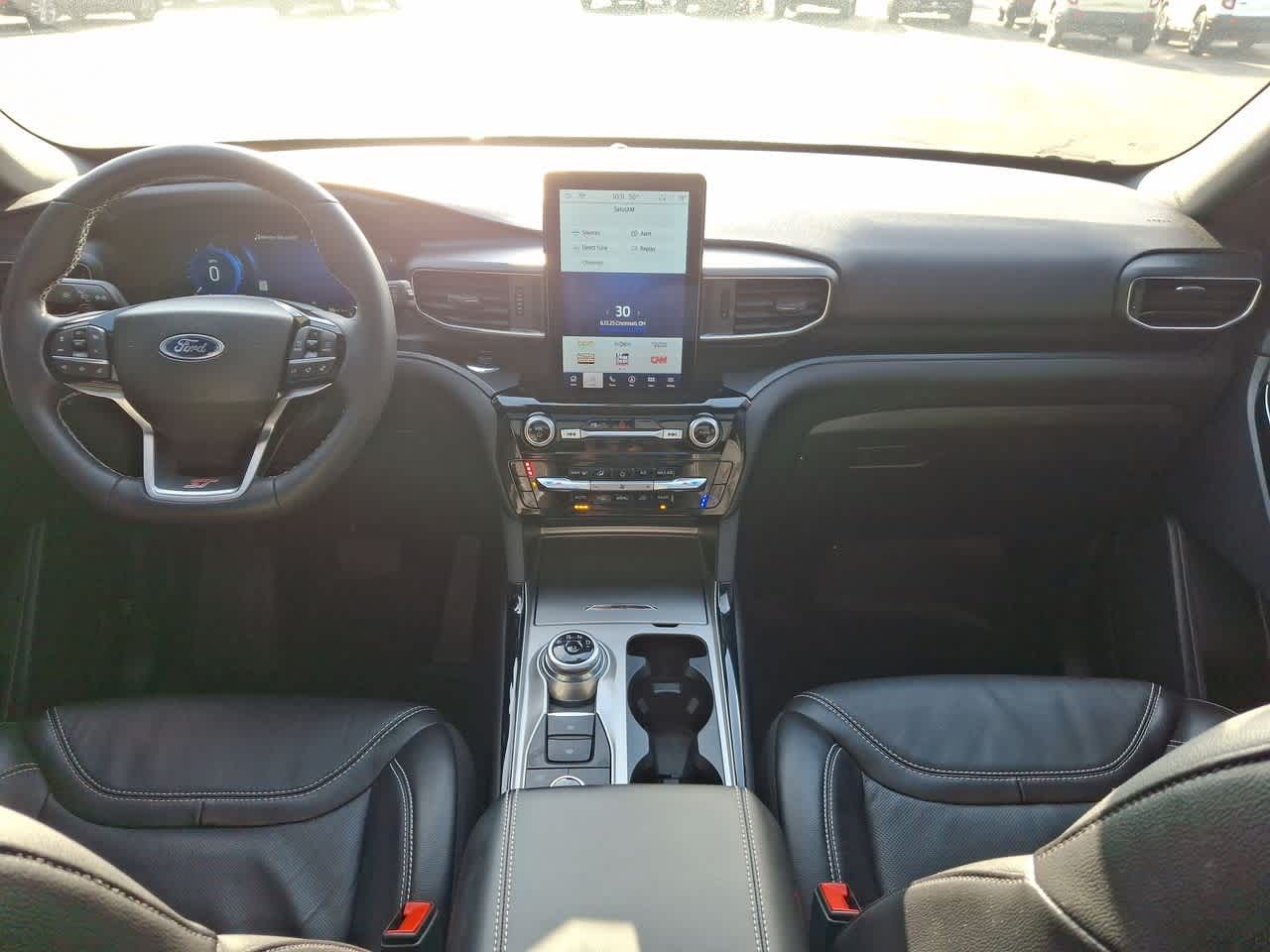 Thumbnail: 2023 Ford Explorer - 10