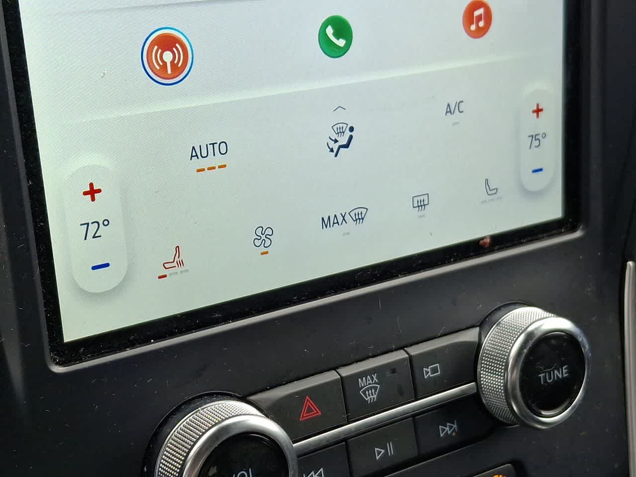 Thumbnail: 2024 Ford Edge - 25