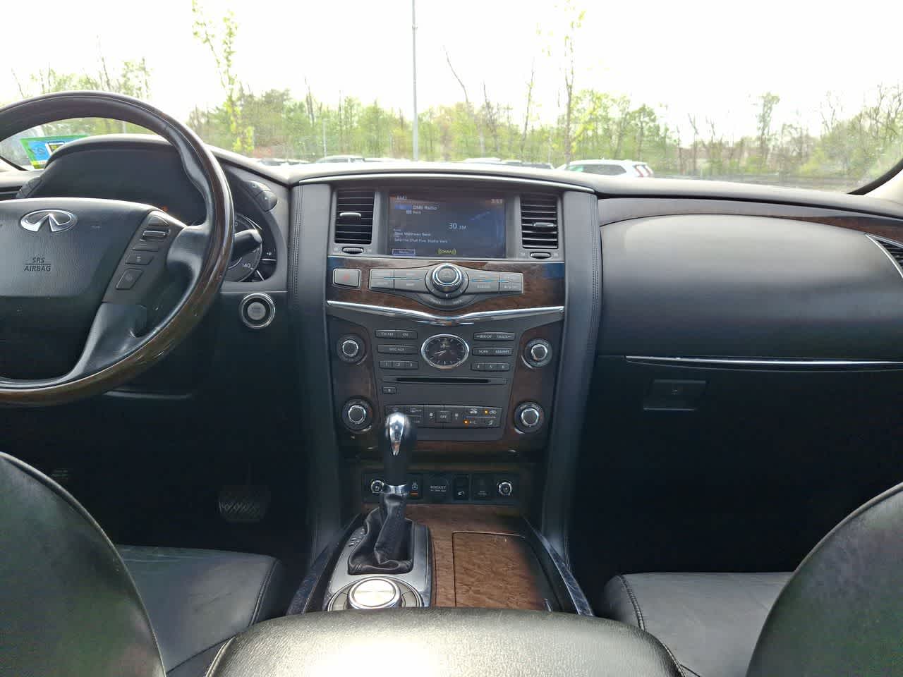 Thumbnail: 2014 INFINITI QX80 - 10
