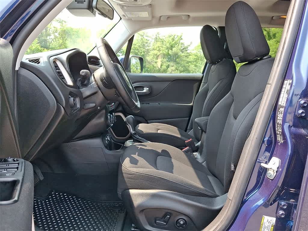 2017 Jeep Renegade Latitude 11