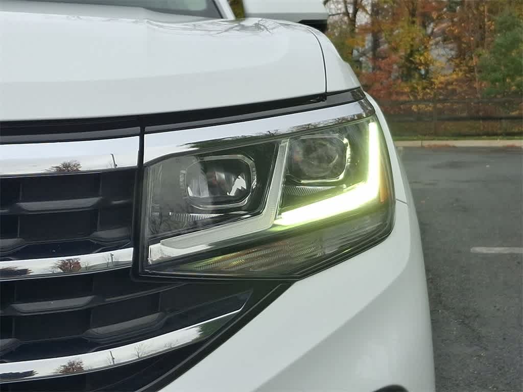 Thumbnail: 2022 Volkswagen Atlas - 30