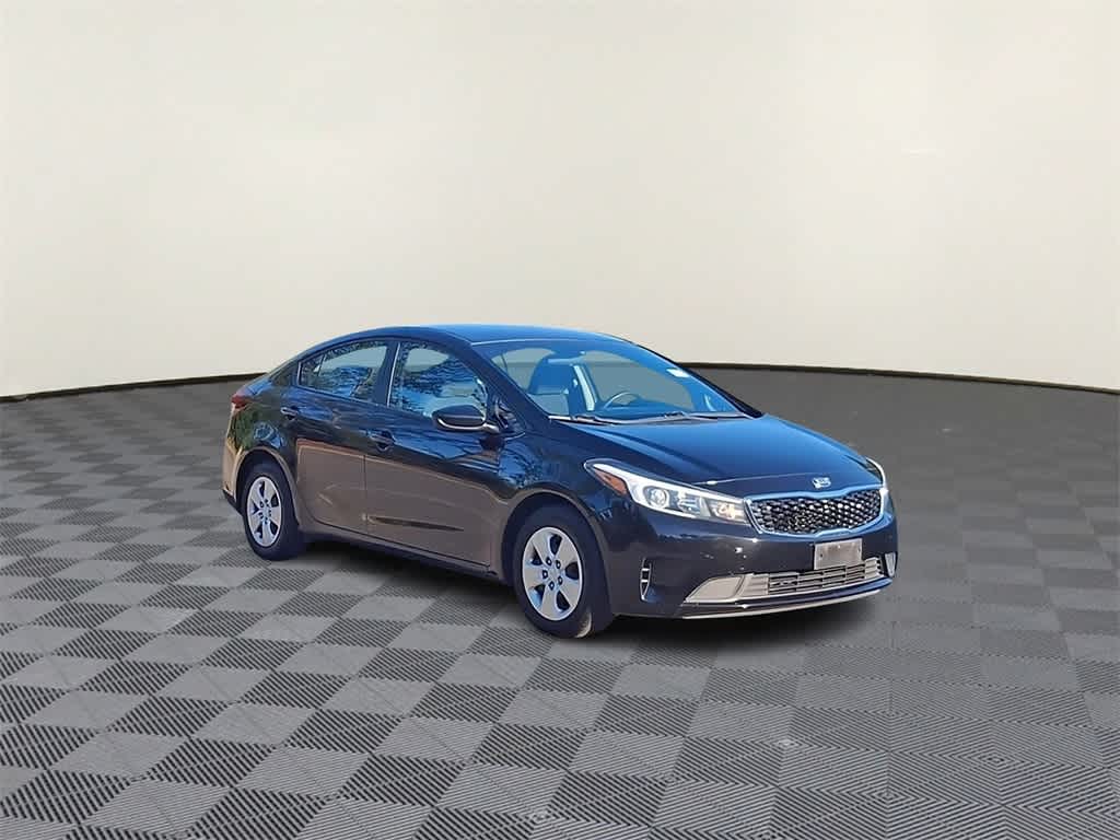 Thumbnail: 2018 Kia Forte - 2