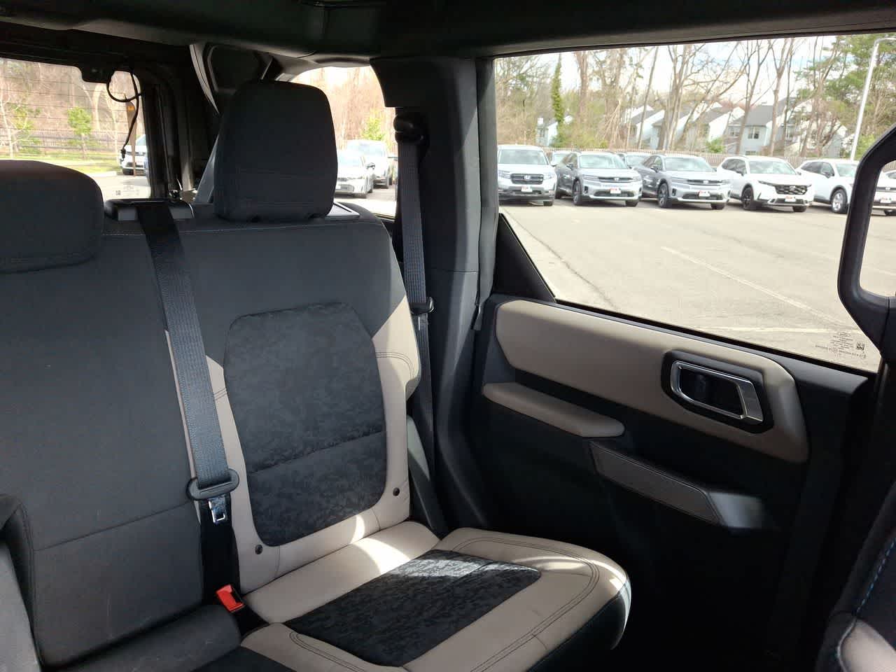 Thumbnail: 2022 Ford Bronco - 14