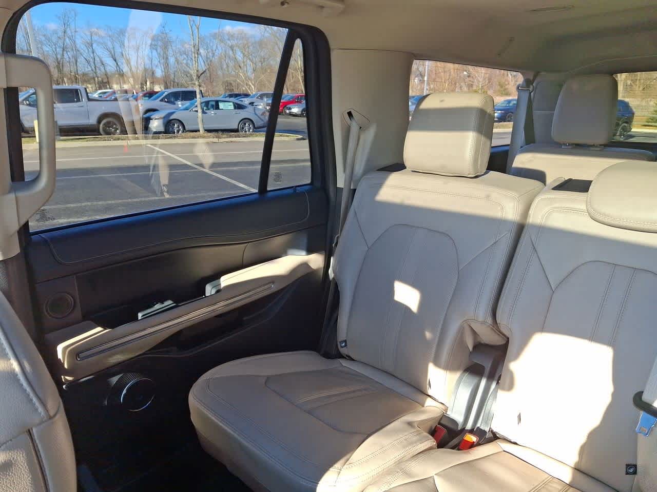 Thumbnail: 2023 Ford Expedition MAX - 12