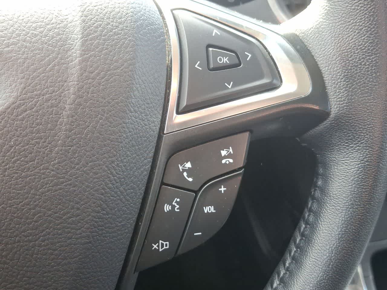 Thumbnail: 2024 Ford Edge - 24