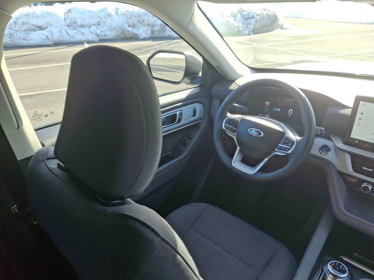 Thumbnail: 2025 Ford Explorer - 15