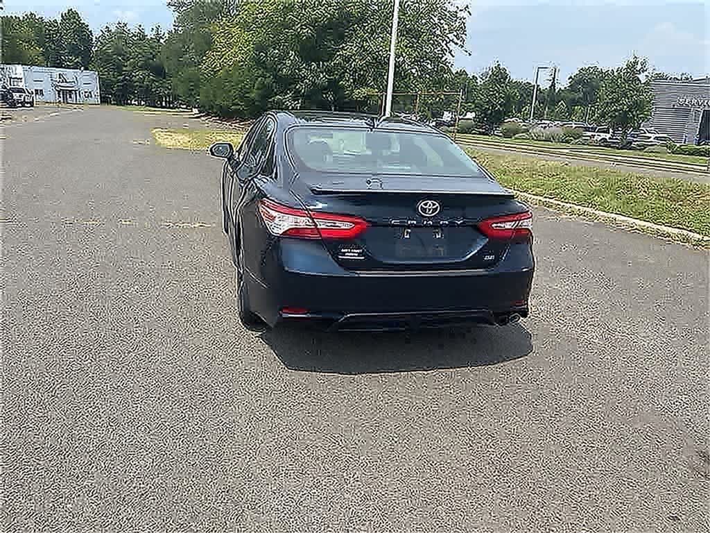 Thumbnail: 2019 Toyota Camry - 20
