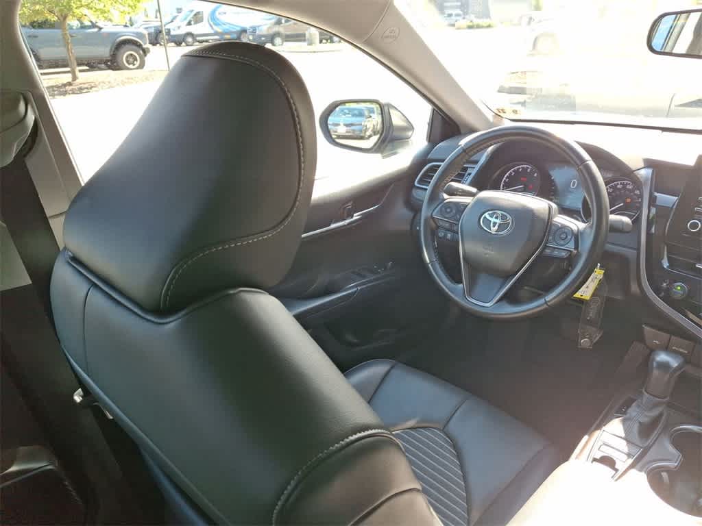 Thumbnail: 2023 Toyota Camry - 15