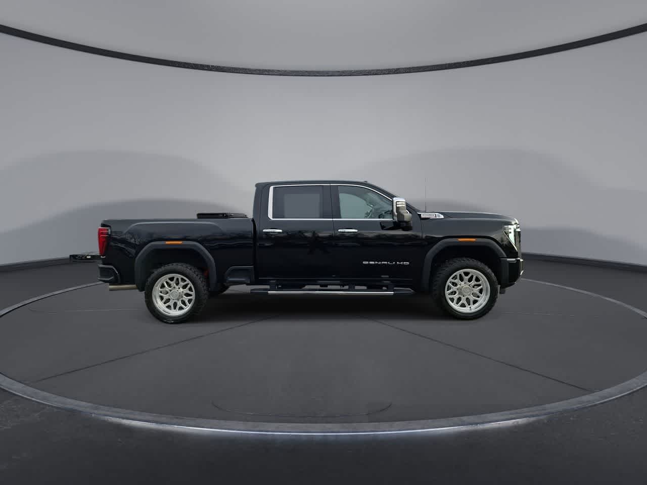 Thumbnail: 2024 GMC Sierra 2500 - 9