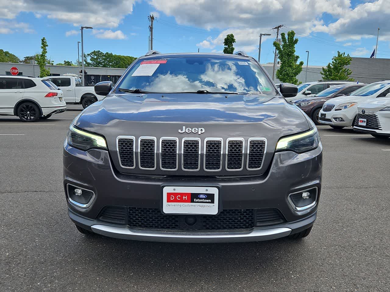 Thumbnail: 2019 Jeep Cherokee - 35