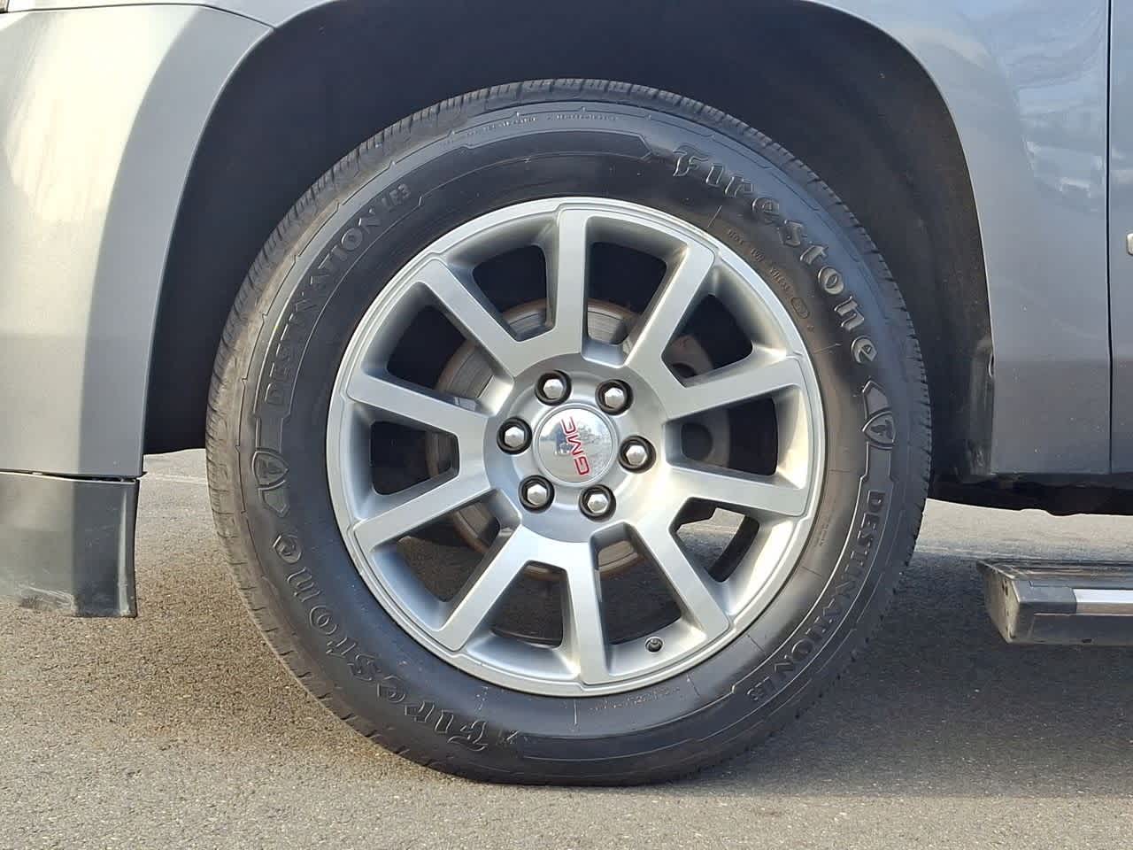 Thumbnail: 2020 GMC Yukon XL - 29