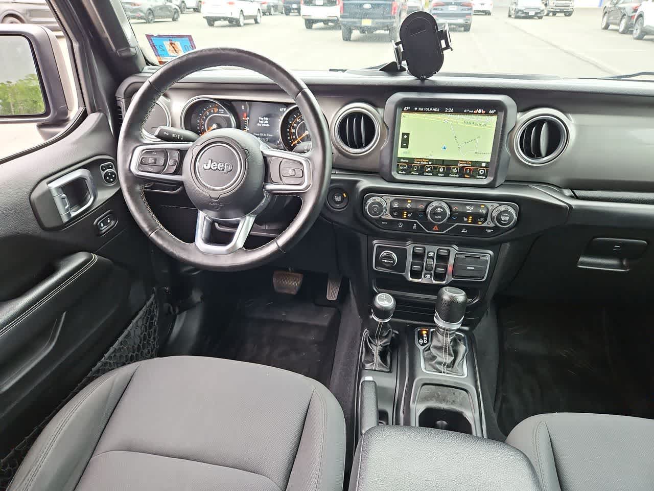 Thumbnail: 2020 Jeep Gladiator - 15