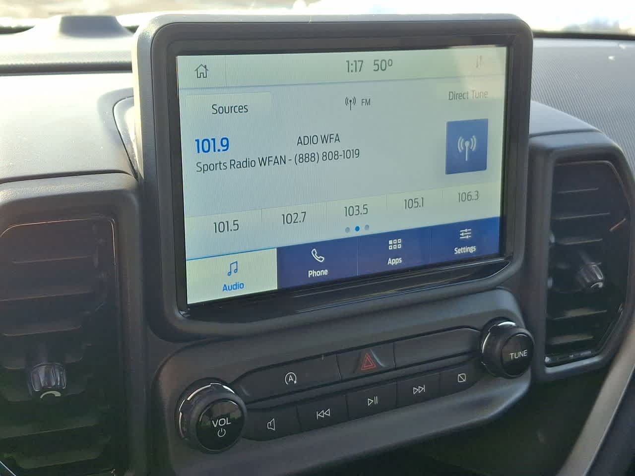 Thumbnail: 2022 Ford Bronco Sport - 20