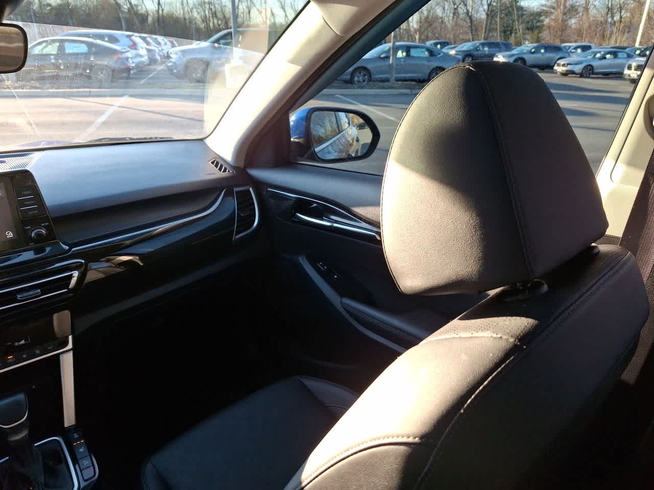 Thumbnail: 2021 Kia Seltos - 11