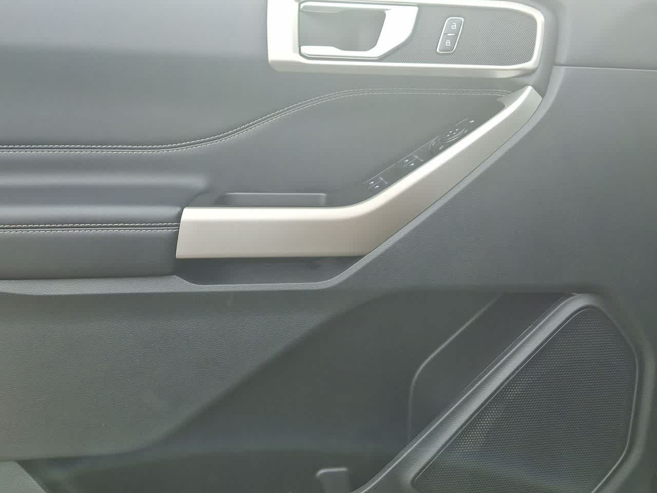 Thumbnail: 2024 Ford Explorer - 15