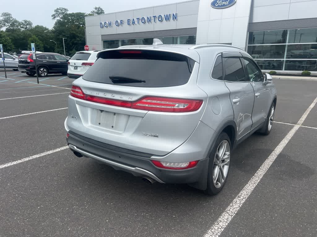 Thumbnail: 2016 Lincoln MKC - 6