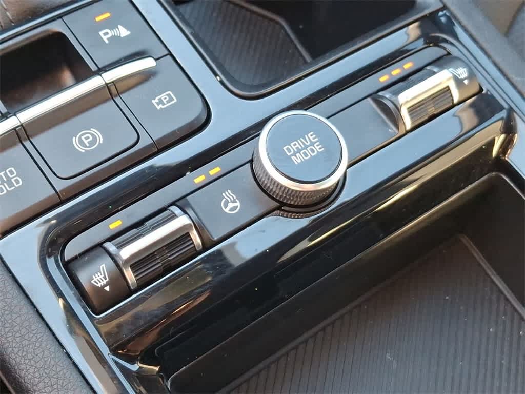 Thumbnail: 2025 Kia K5 - 25