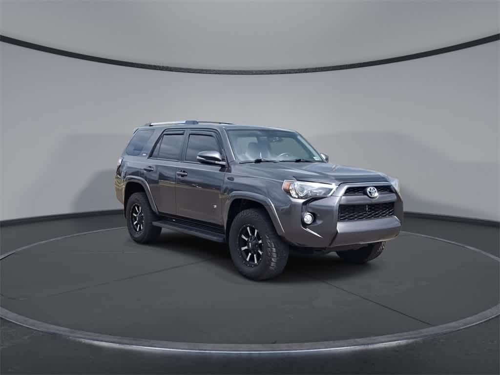 Thumbnail: 2019 Toyota 4Runner - 2