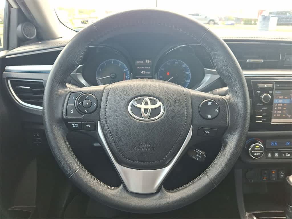 Thumbnail: 2015 Toyota Corolla - 22