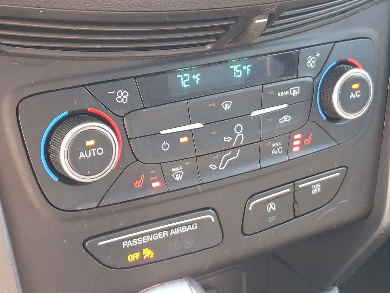 Thumbnail: 2019 Ford Escape - 25