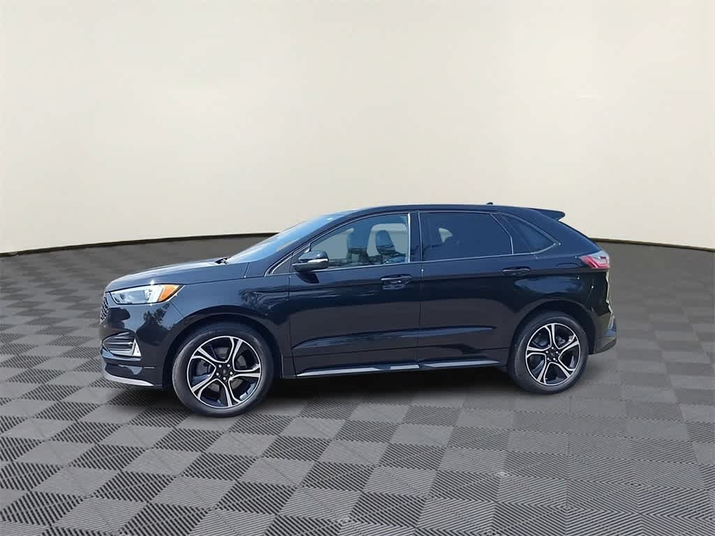 Thumbnail: 2023 Ford Edge - 4