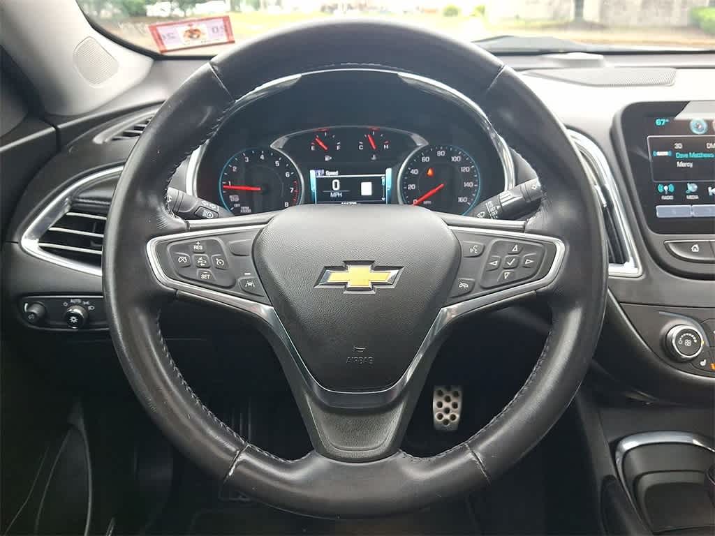 Thumbnail: 2017 Chevrolet Malibu - 22