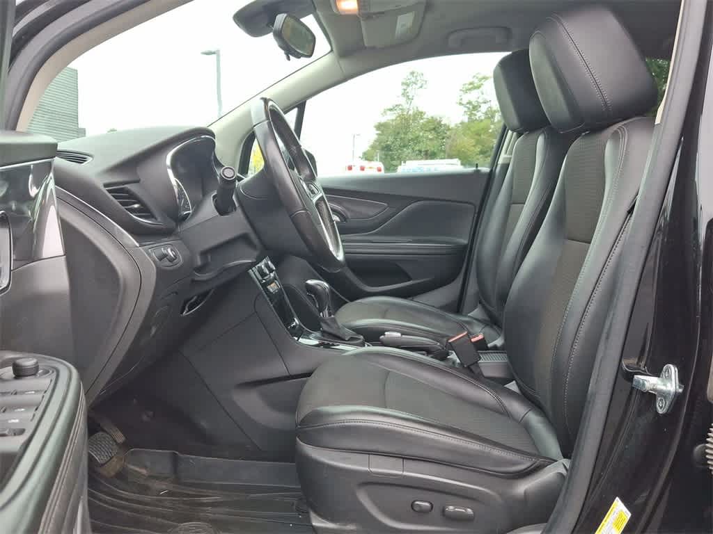 Thumbnail: 2020 Buick Encore - 17