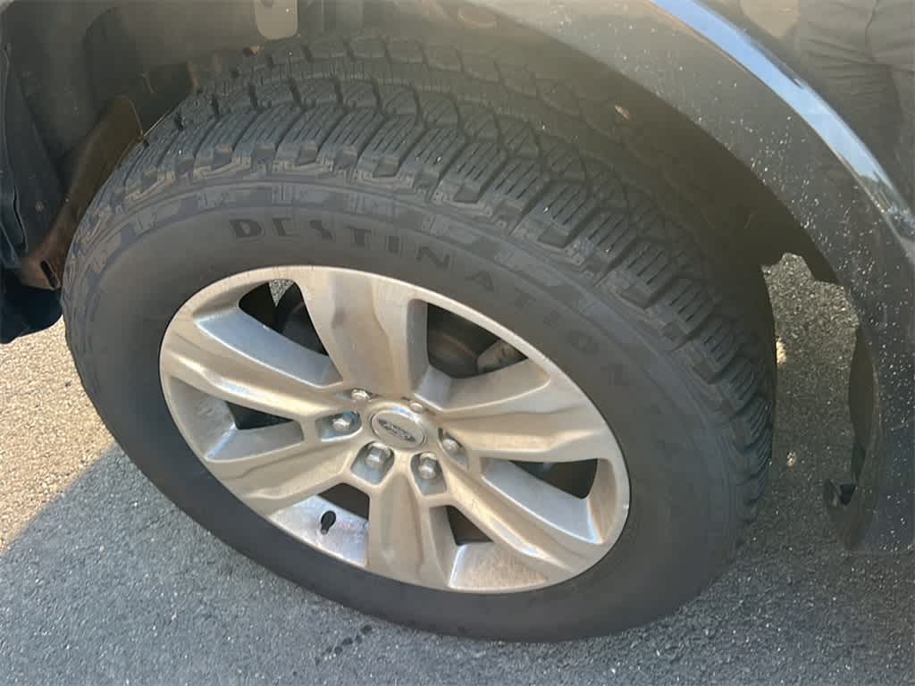2016 Ford F-150  10