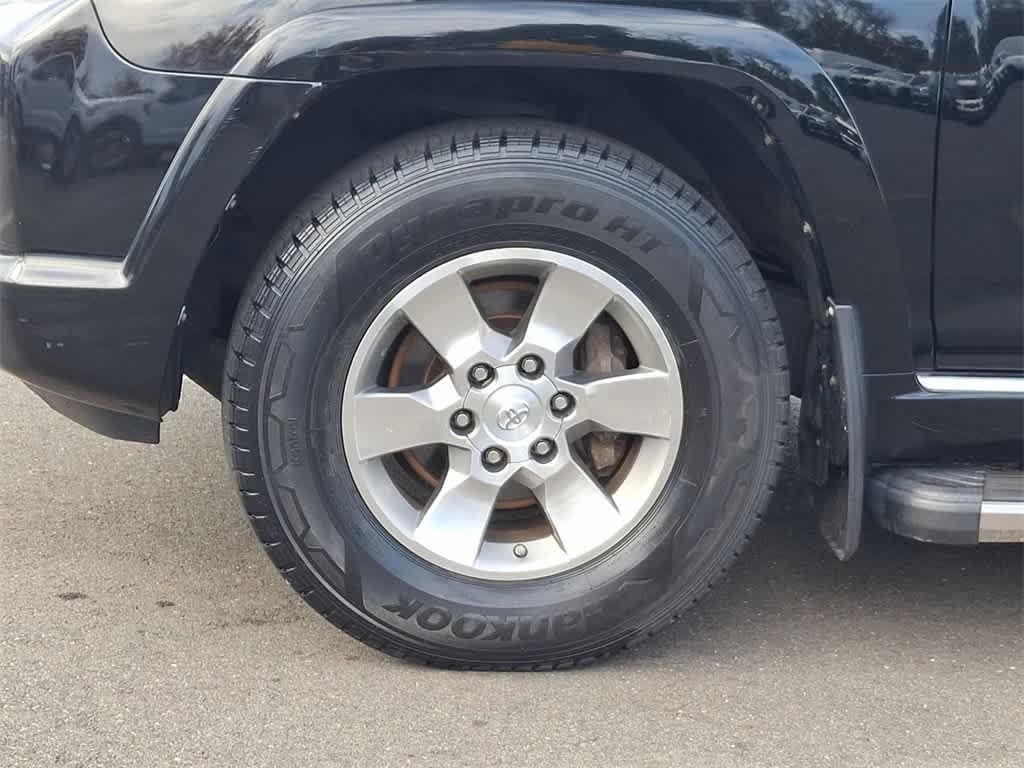 Thumbnail: 2013 Toyota 4Runner - 28