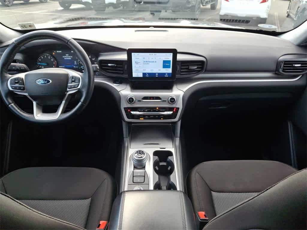 Thumbnail: 2022 Ford Explorer - 10