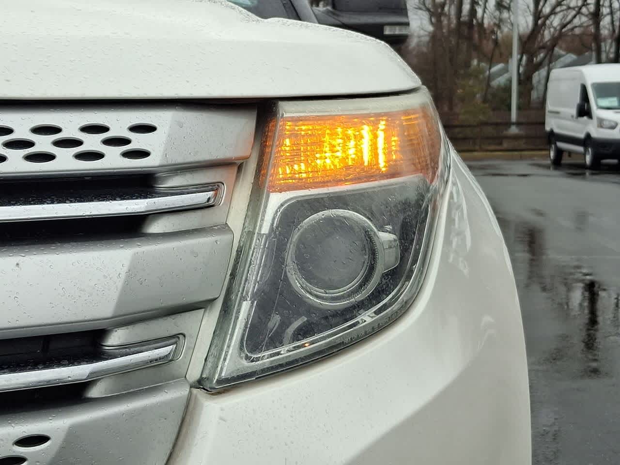 Thumbnail: 2015 Ford Explorer - 30