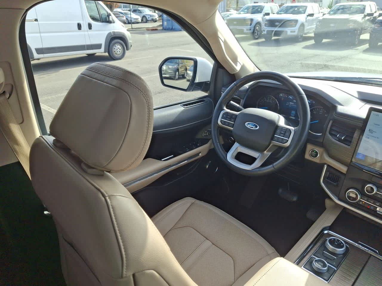 Thumbnail: 2023 Ford Expedition MAX - 15