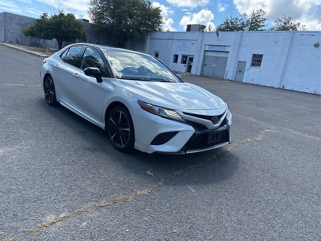 Thumbnail: 2019 Toyota Camry - 8