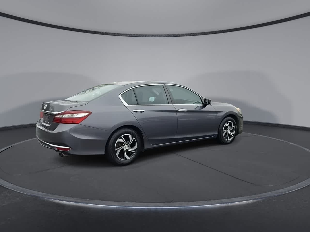 Thumbnail: 2016 Honda Accord - 8